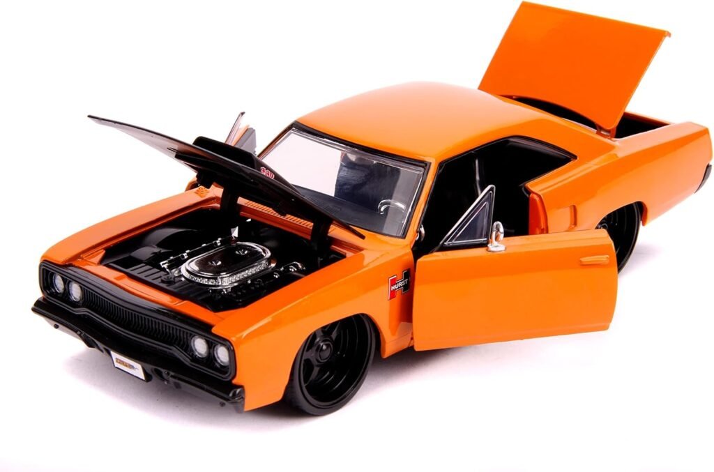 Big Time Muscle 1:24 1970 Plymouth Road Runner Die-cast Car, Toys for Kids and Adults