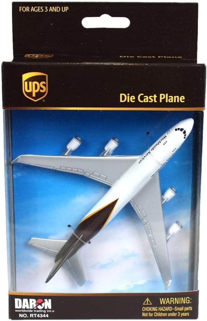 Daron Toy Airplane – UPS – Die-Cast Metal Model Airplane Toy with Plastic Parts for Kids Ages 3+