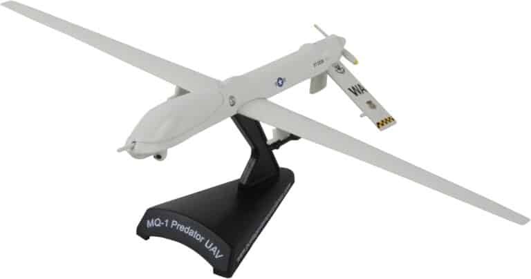 Daron SR-71 Blackbird Metal Vehicle Review