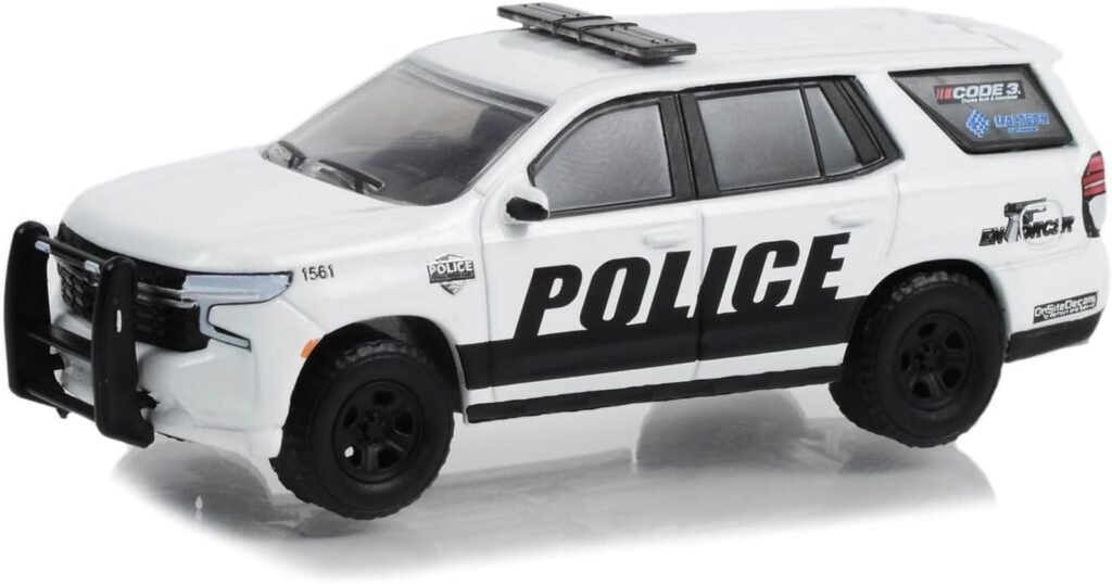 Greenlight 1:64 Hot Pursuit - 2021 Tahoe Police Pursuit Vehicle (PPV) - Fleet Police Show Vehicle - White and Black (Hobby Exclusive) 30356 [Shipping from Canada]