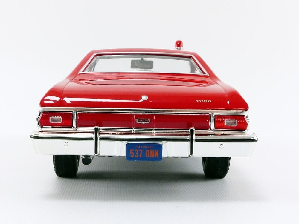 Greenlight 1976 Ford Gran Torino Starsky and Hutch (TV Series 1975-79) 1/18 Diecast Model Car