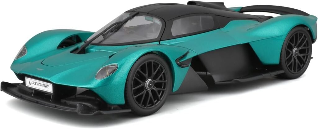 Maisto 1:18 SE 2022 Aston Martin Valkyrie