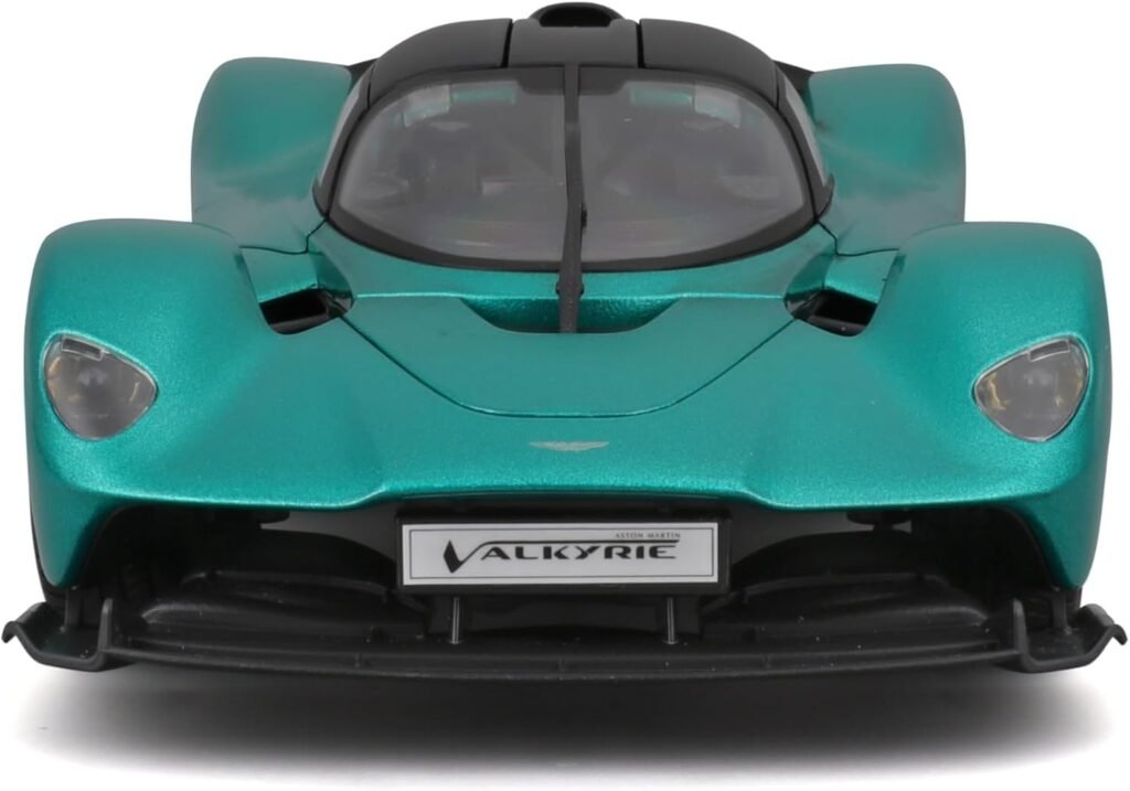 Maisto 1:18 SE 2022 Aston Martin Valkyrie