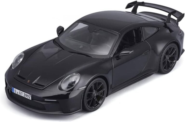 Maisto May Cheong Group M36458BK Porsche 911 GT3 Review