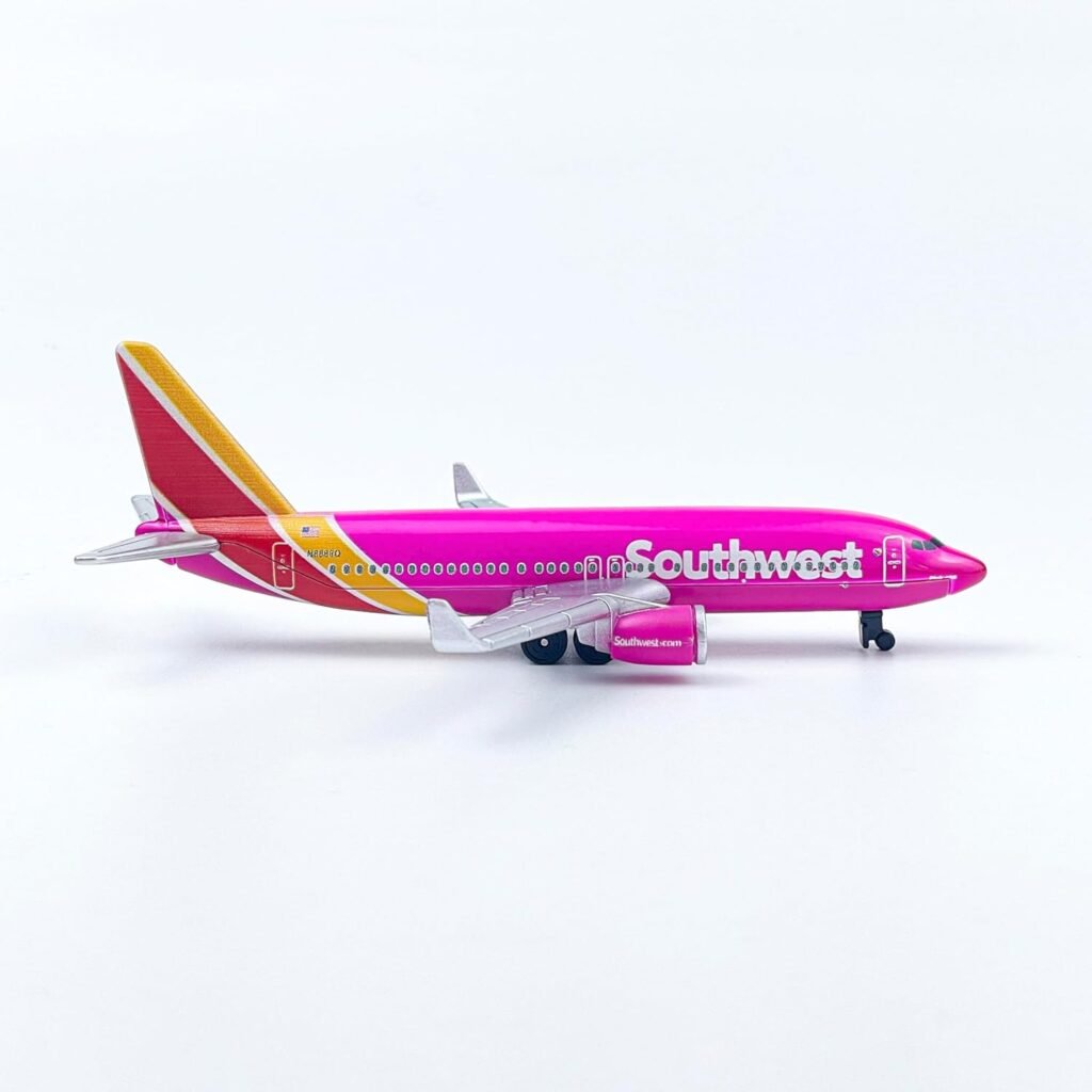 Southwest Airplane Model, Pink Aircraft Livery, Die-cast Metal Model Planes with Plastic Parts, Suitable for Collection and Gifts