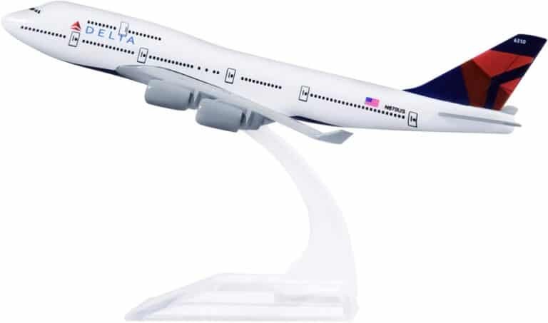 24-Hours Delta Boeing 747 Model Review