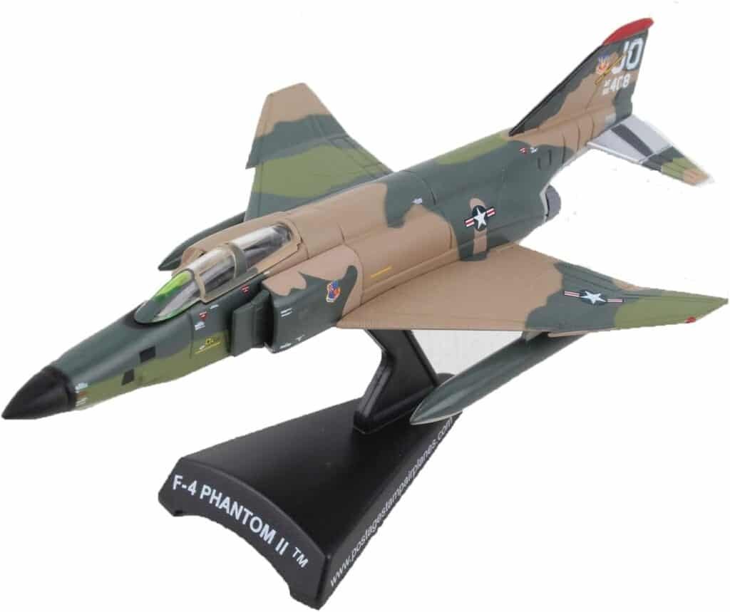 Daron Postage Stamp PS5384-6 F-4 Phantom II AF-66408 1/155 Scale