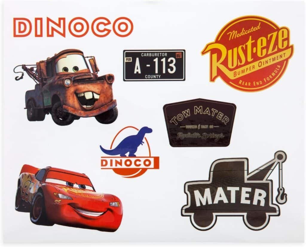 Disney Cars Disney Pixar Car Play Set - Toolbox Case with Lightning McQueen  Tow Mater Die Cast Cars, Launcher, Junkyard Shack and Accessories - Inspired by Disney Pixar Cars Films  Cars Land