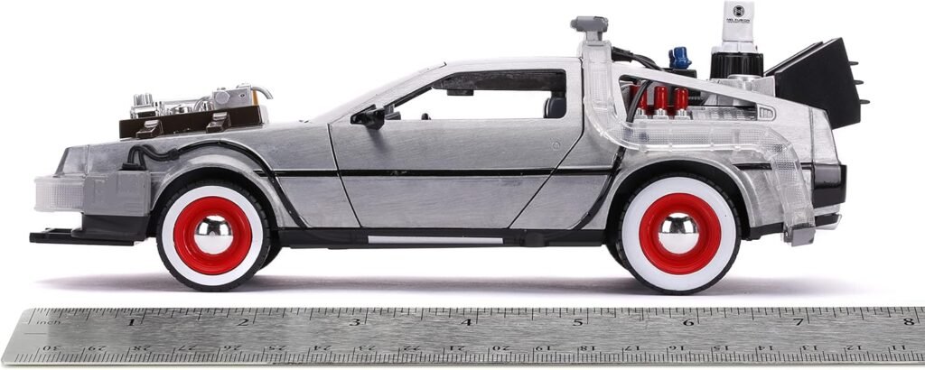 JADA TOYS, Back to The Future Part III: Time Machine with Light-up 1:24 Scale Vehicle, Unisex Adult Silver