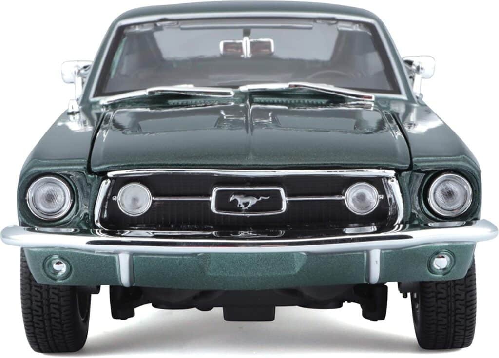 Maisto 1:18 Special Edition 1967 Ford Mustang GTA Fastback - Green