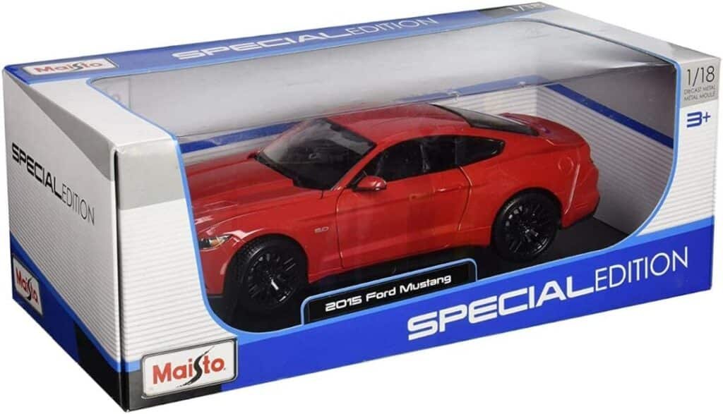 Maisto 31197RD 1:18 Special Edition 2015 Ford Mustang Diecast Vehicles