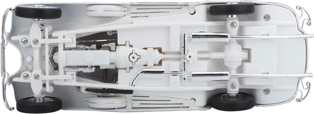 Maisto Plastic 1:18 Scale 1936 M-B 500 K Type Specialroadster Diecast Vehicle , White