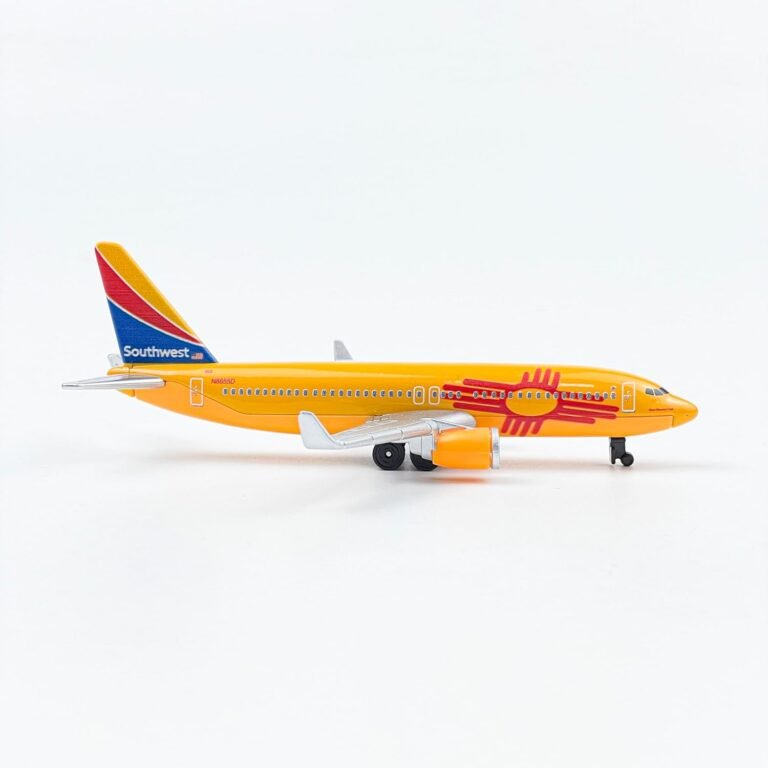 Model Airplane Southwest N871HK Review