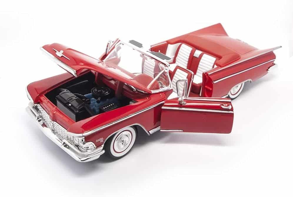 ROAD SIGNATURE 92598 Scale 1:18 1959 Buick Electra 225, Red (92598A)