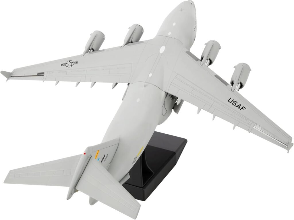 1/200 Fighter Jet Model Air Force C-17 diecast Military Airplanes Aircraft kit for Collection and Gift
