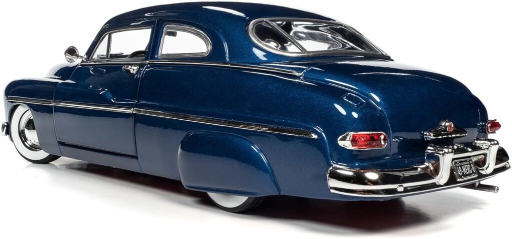1949 Eight Coupe Classic Car, Atlantic Blue - AW277-1/18 Scale Diecast Model Car
