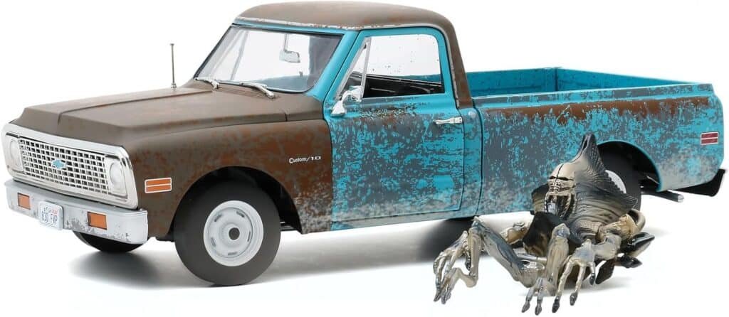 1971 C-10 Weathered Pickup Truck w/Alien Figure Movie Car, Brown/Light Blue - HWY18021-1/18 Scale Diecast Model Car