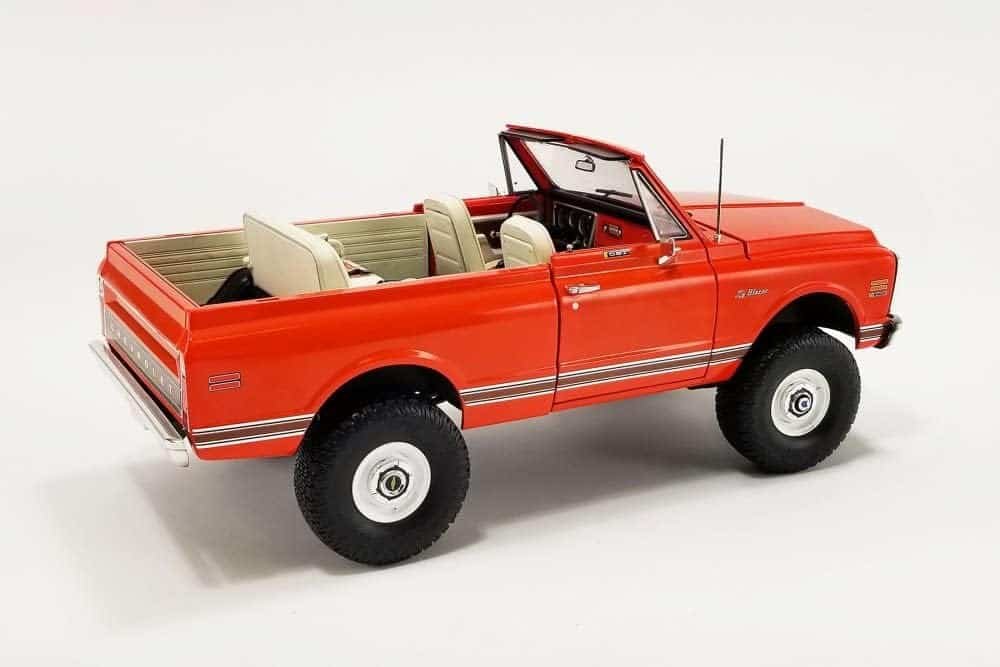 1972 K5 Blazer, Orange - Acme A1807711-1/18 Scale Diecast Model Car