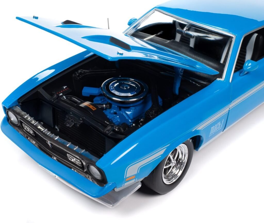 American Muscle 1972 Ford Mustang Mach 1 1:18 Scale Diecast