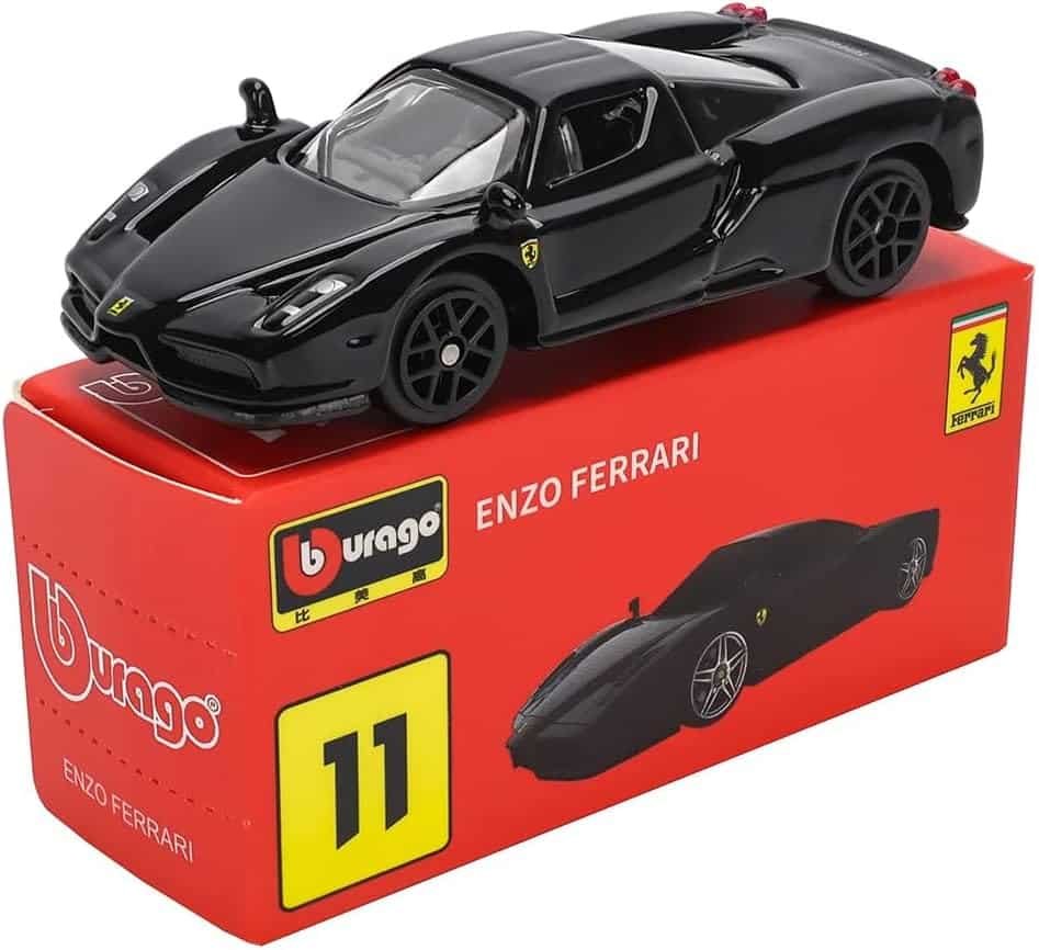 Bburago 1:64 Scale Ferrari Series Model Collection Race Diecast Metal Model Car (599 GTO)