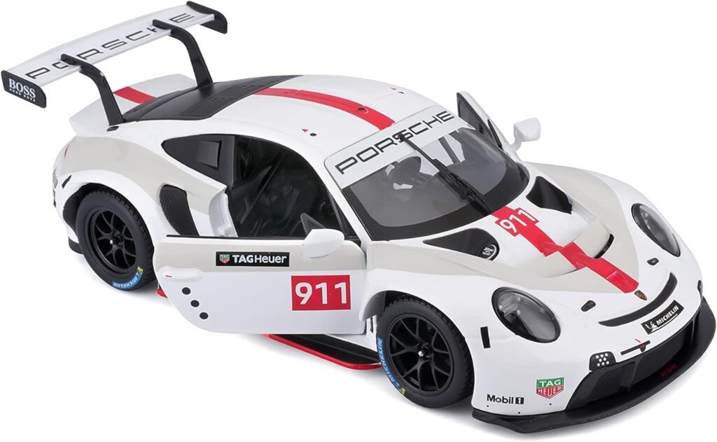 Bburago B18-28013 Porsche 911 RSR GT 1:24 Scale Die-Cast Collectible Car, Assorted Designs and Colours