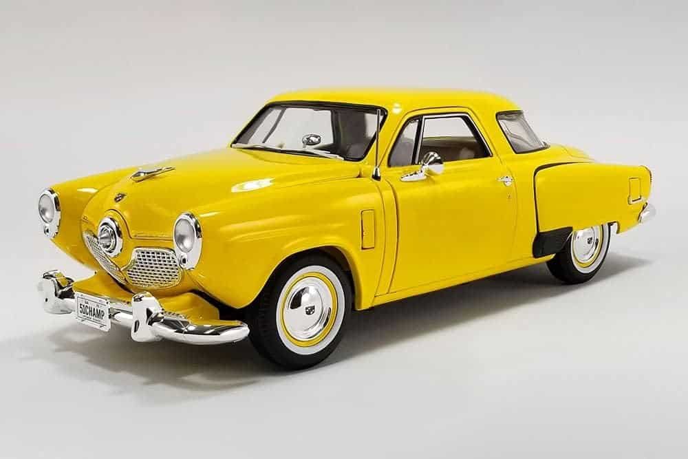 Diecast Car w/Gas Pump - 1951 Studebaker Champion, Yellow - Acme A1809203-1/18 Scale Diecast Model Car