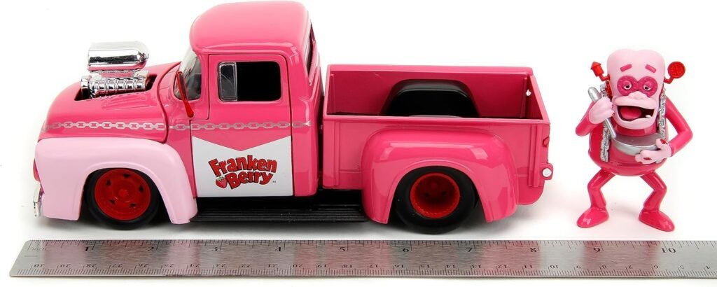 Franken Berry 1:24 1956 Ford F-100 Die-Cast Car  2.75 Franken Berry Figure, Toys for Kids and Adults,Pink