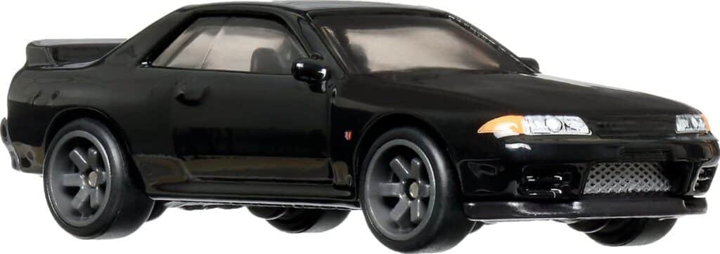 Hot Wheels Cars, Premium Fast  Furious 1:64 Scale Die-Cast Nissan Skyline GT-R for Collectors Inspired by Fast Movie Franchise
