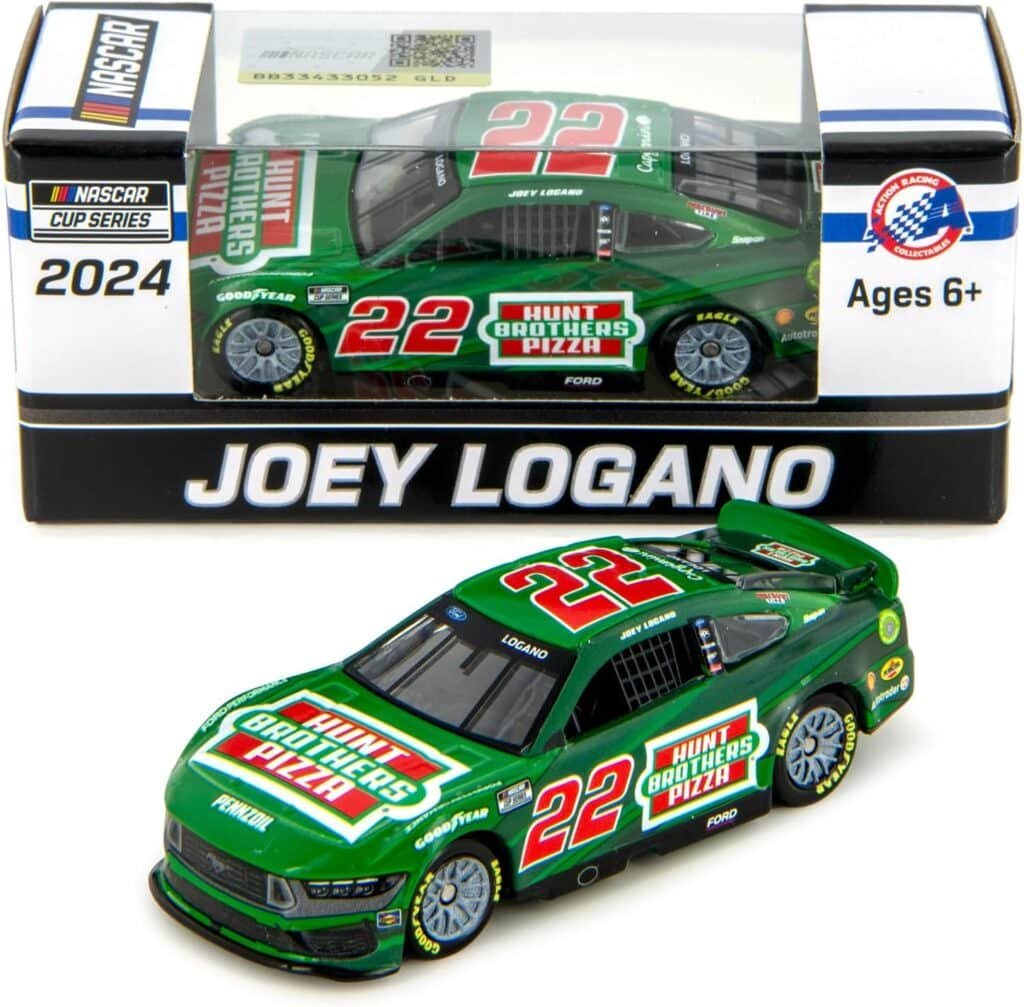 Lionel Racing Joey Logano 2024 Hunt Brothers Pizza Green Diecast Car 1:64 Scale