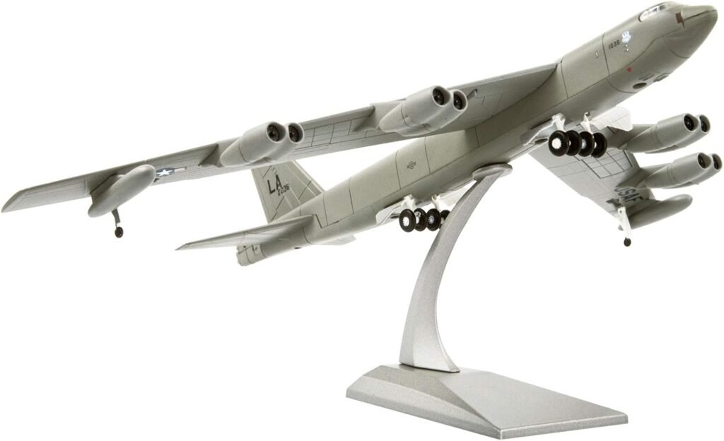 Lose Fun Park 1：200 Scale B-52 Military Airplane Model Diecast Planes Model Collection