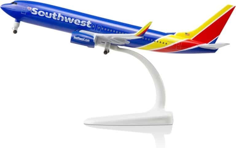 Lose Fun Park Boeing 737 Model Plane Review