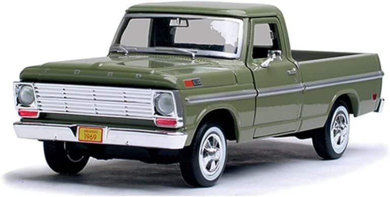 Motor Max 1969 Ford F-100 Pickup Review