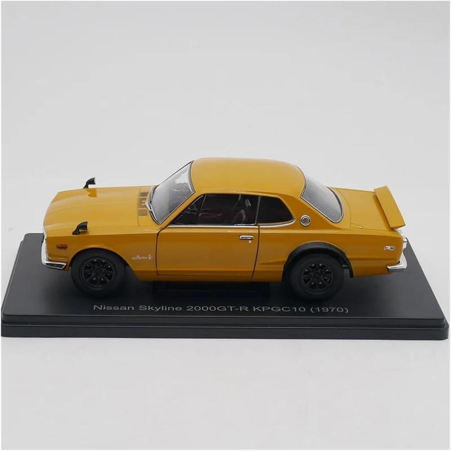 Scale Car Models 1:24 for Nissan Skyline 2000GT-R Review