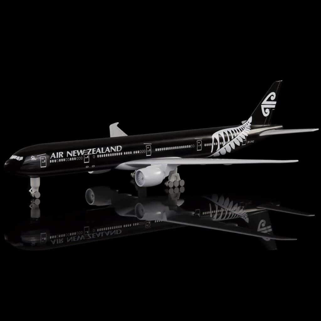 1:300 Scale New Zealand Boeing 777 Airplane Models Alloy Diecast Airplane Model