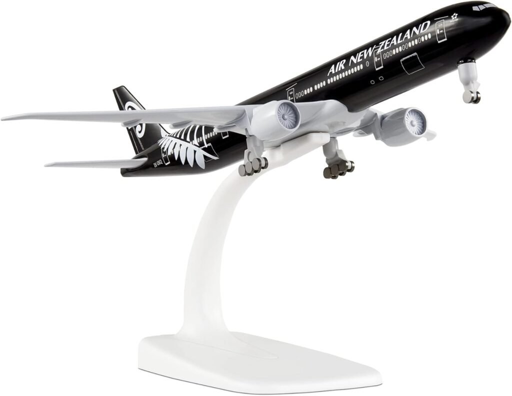 1:300 Scale New Zealand Boeing 777 Airplane Models Alloy Diecast Airplane Model