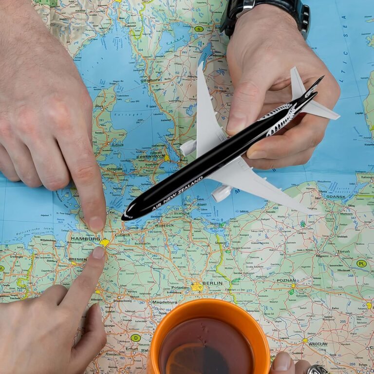 1:300 Scale New Zealand Boeing 777 Model Review