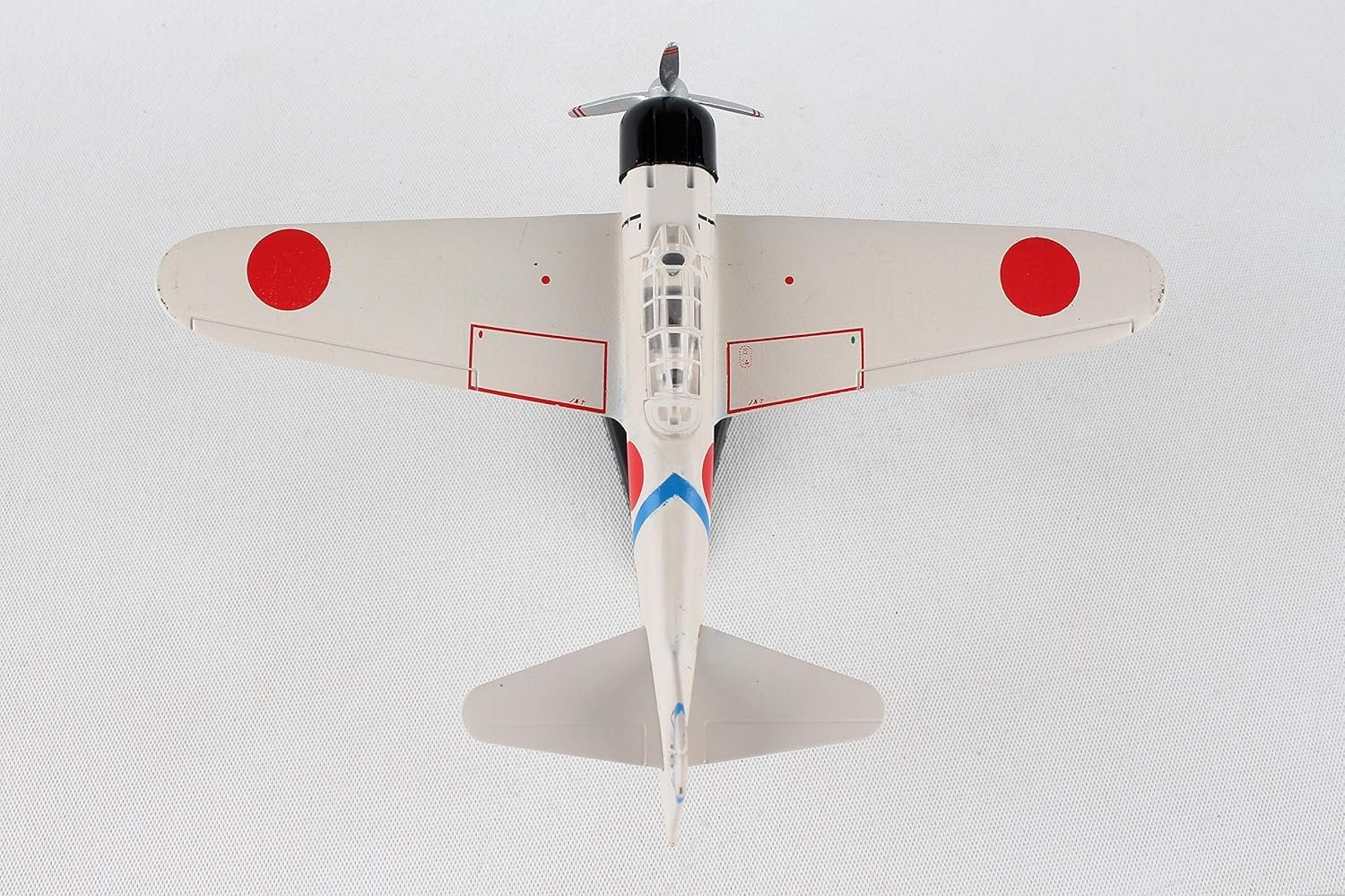 Daron Postage Stamp A6M2 Zero 1/97 V-107 WH Review