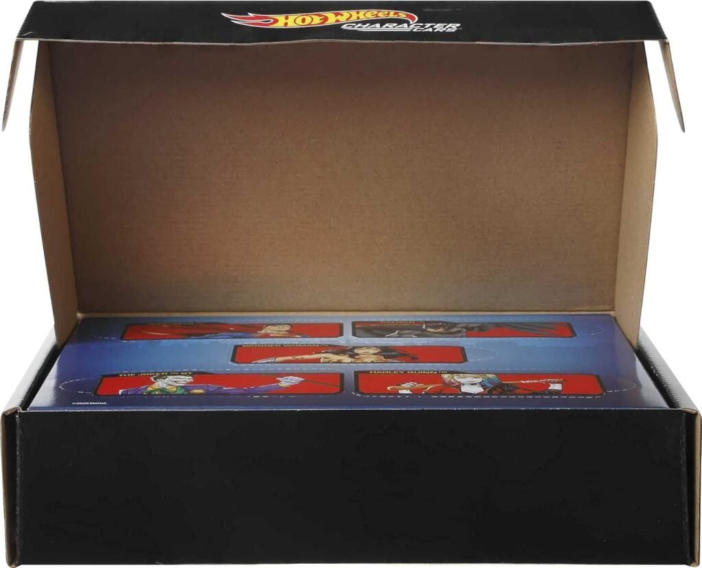 Hot Wheels Toy Cars 5-Pack, Set of 5 DC Character Cars in 1:64 Scale: Superman, Batman, Wonder Woman, The Joker GT  Harley Quinn