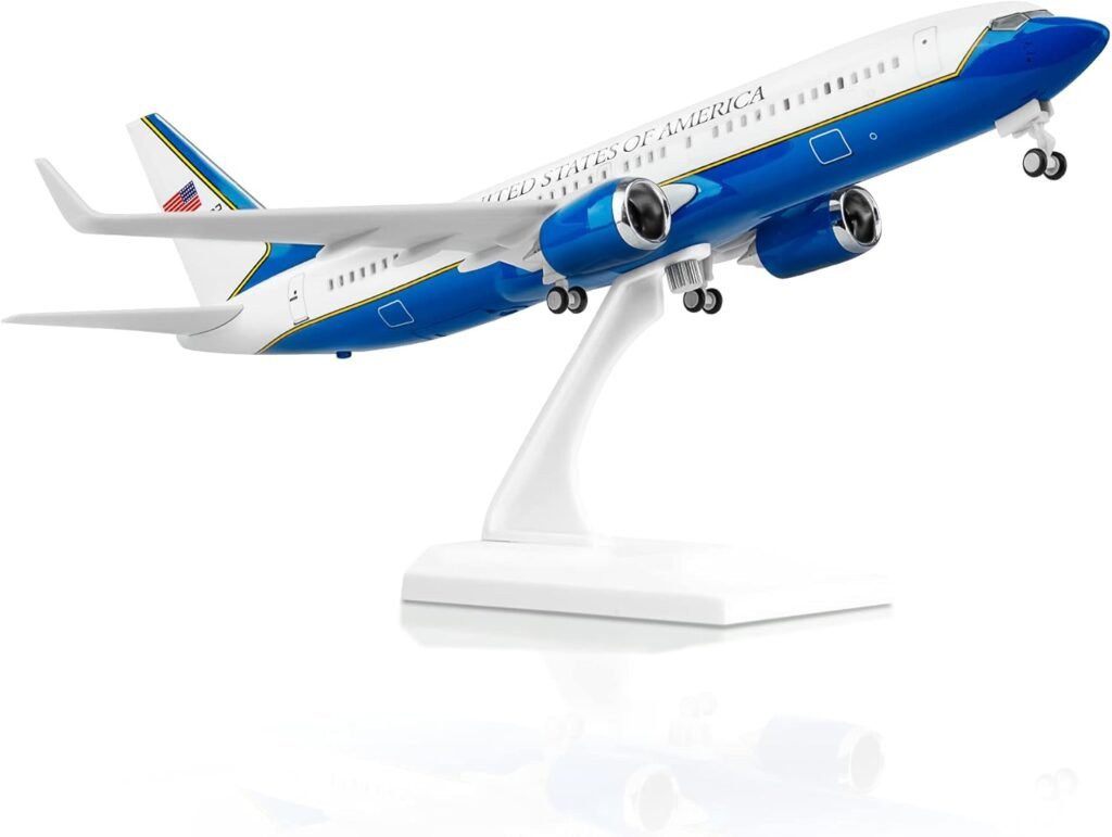 Joylluoan 1:130 Model American Delta Model Plane Alloy Diecast Airplanes Model Airplane