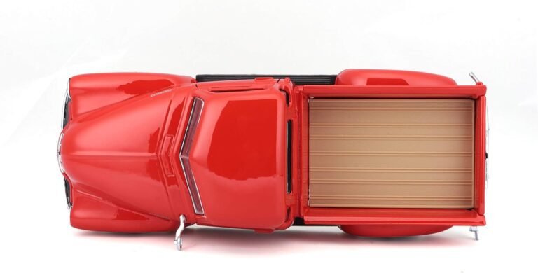 Maisto 1:25 Chevrolet 3100 Pickup Review