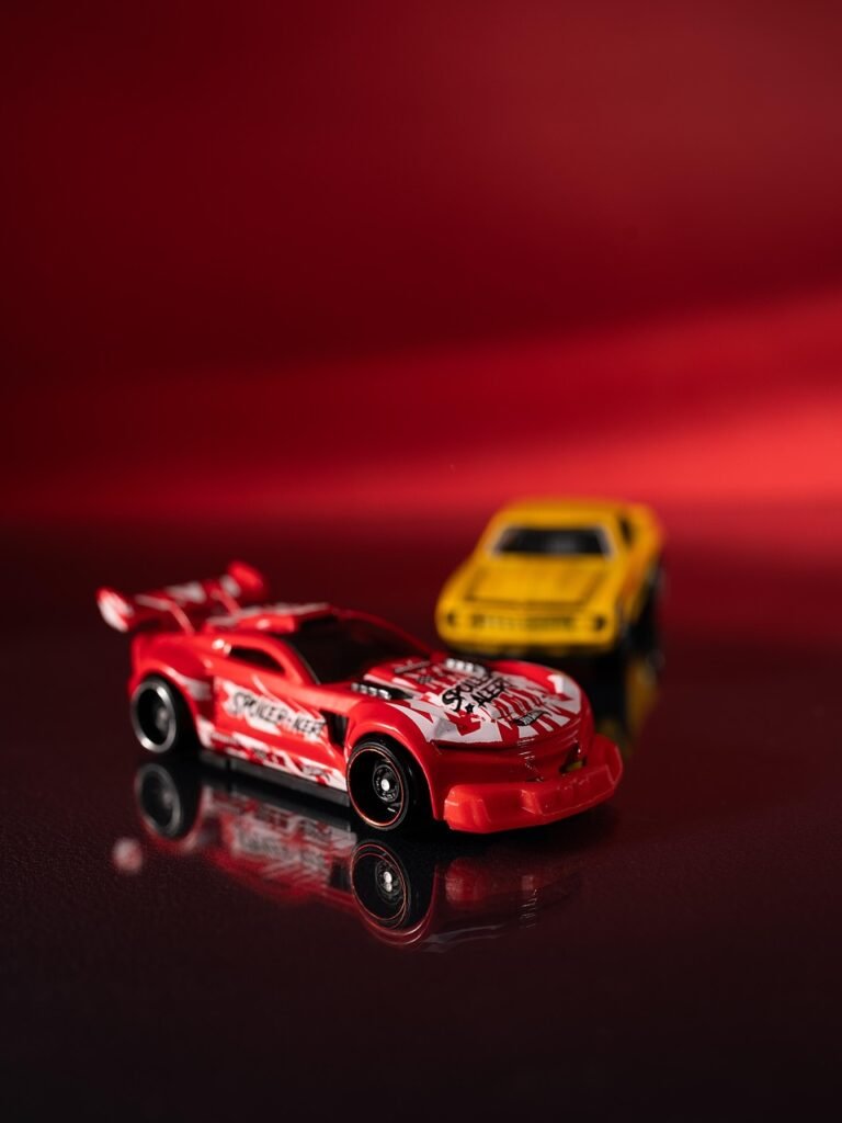 Mattel Hot Wheels 1996 Action Pack Series 1:64 Scale Die Cast Metal Car # 16155 - RACING Race to Victory with T-Bird Stocker Racing Car, Buick Stocker Racing Car, 1 Racer and 2 Pit Stop Crew with Equipments
