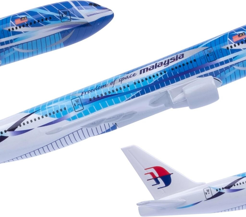 Model Plane 1:400 Scale Model Malaysia A380 Model Airplane Diecast Airplanes Model for Gift