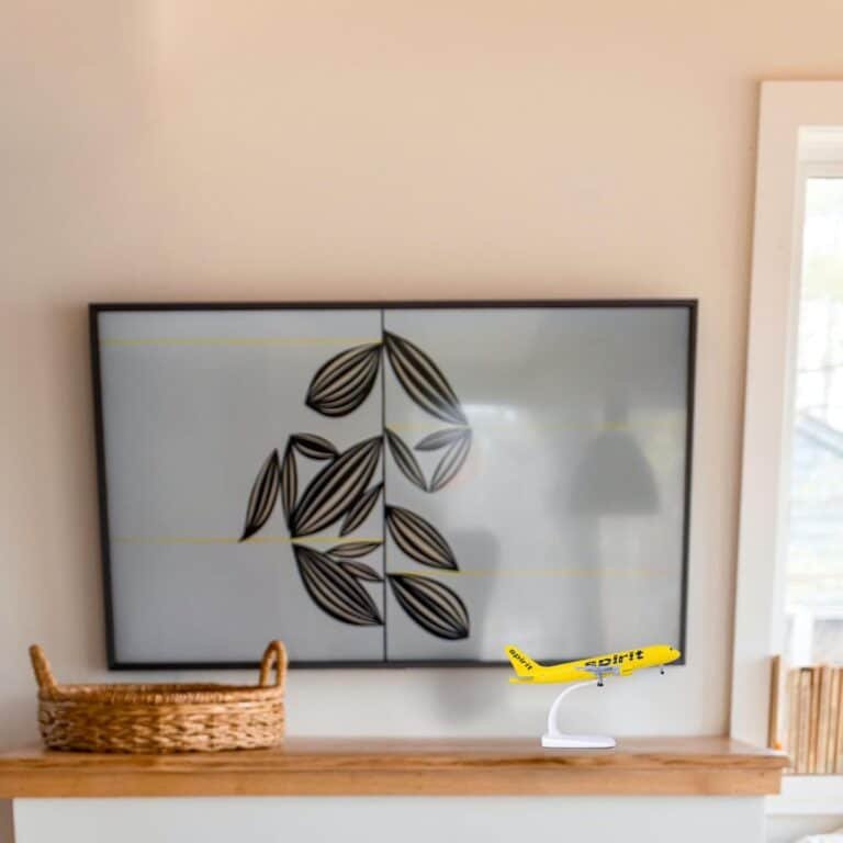 Modefling 1/300 Scale Plane Model Review